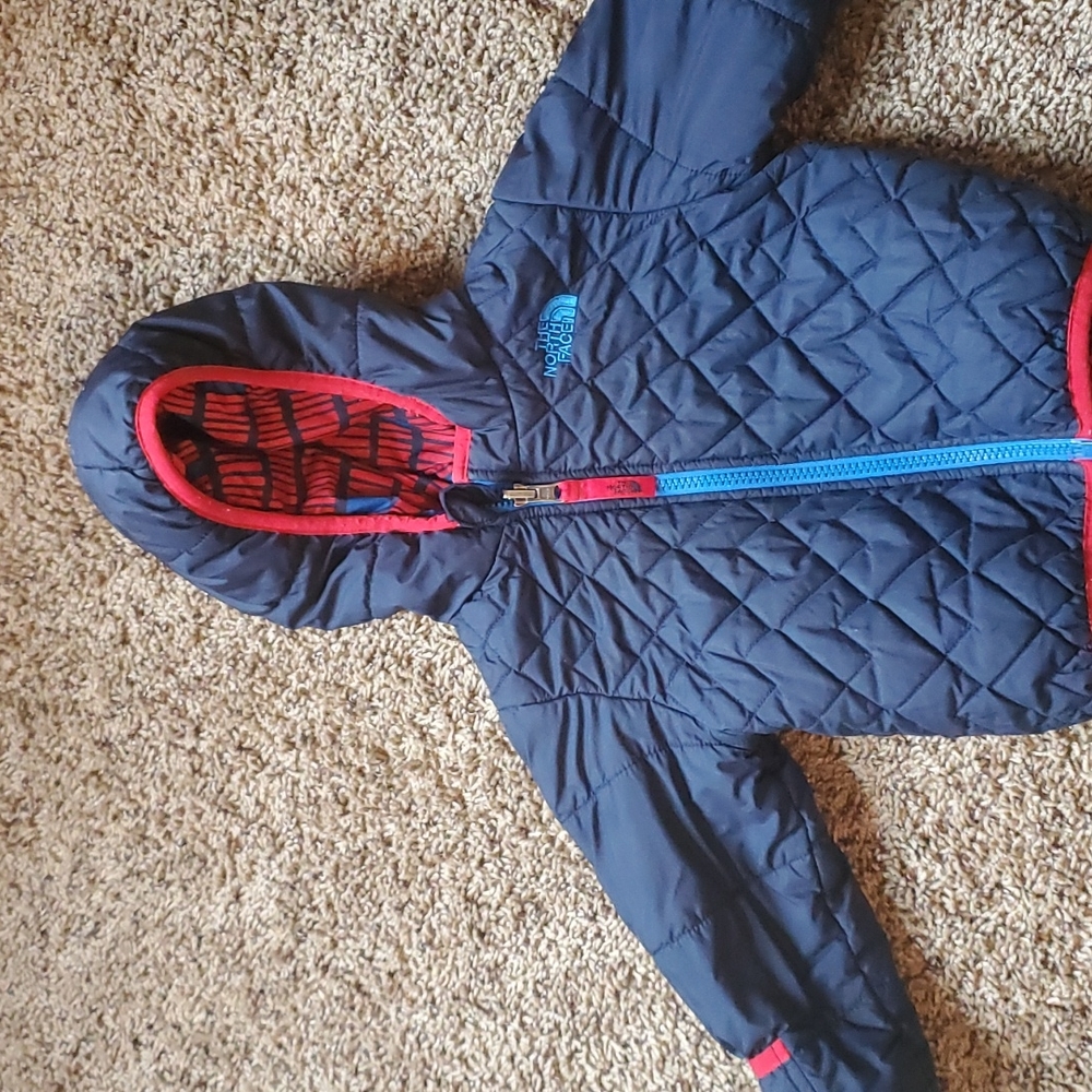2T North Face Jacket